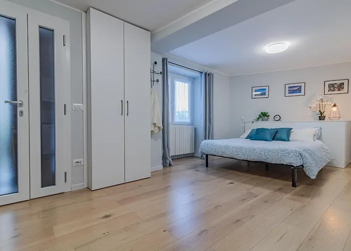 Lägenhet Holidays - Casa Ortensia Bellano